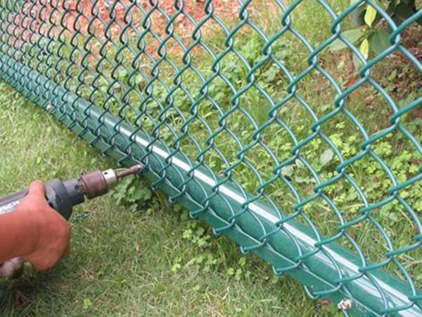 勾花護(hù)欄網(wǎng)