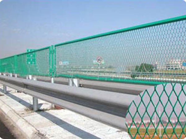 橋梁防護欄圖片2 橋梁防護欄圖片2