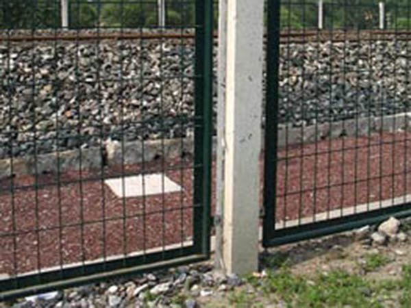 鐵路防護欄圖片2