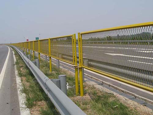 高速隔離網圖片1 高速隔離網圖片1