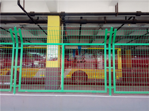 框架護欄網上海嘉定項目工程案例圖片3