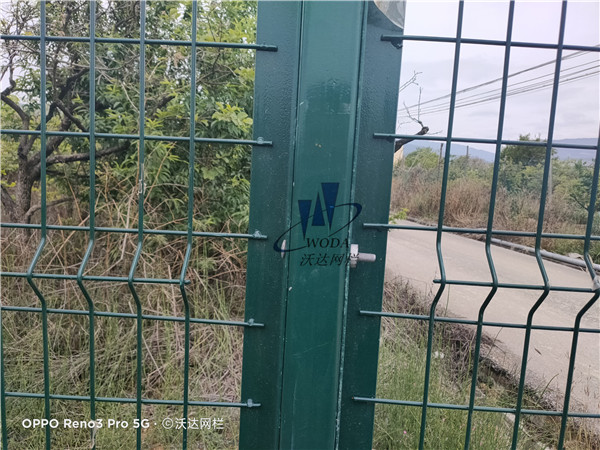 云南機場鋼筋網(wǎng)圍界護欄網(wǎng)圖片4