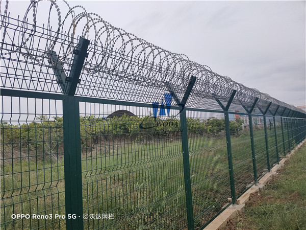 云南機場鋼筋網(wǎng)圍界護欄網(wǎng)圖片6