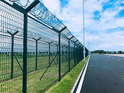 機(jī)場(chǎng)隔離柵圖片1 機(jī)場(chǎng)隔離柵圖片1