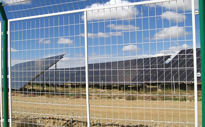 光伏發(fā)電圍欄網