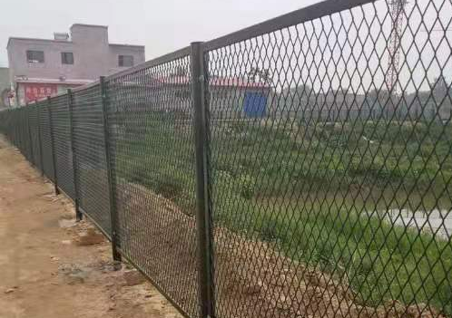 鋼板網護欄圖片7