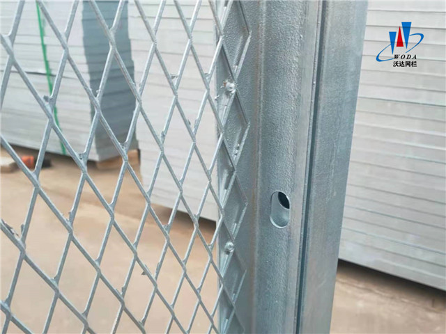 熱浸鋅防拋網(wǎng)圖片1 熱浸鋅防拋網(wǎng)圖片1